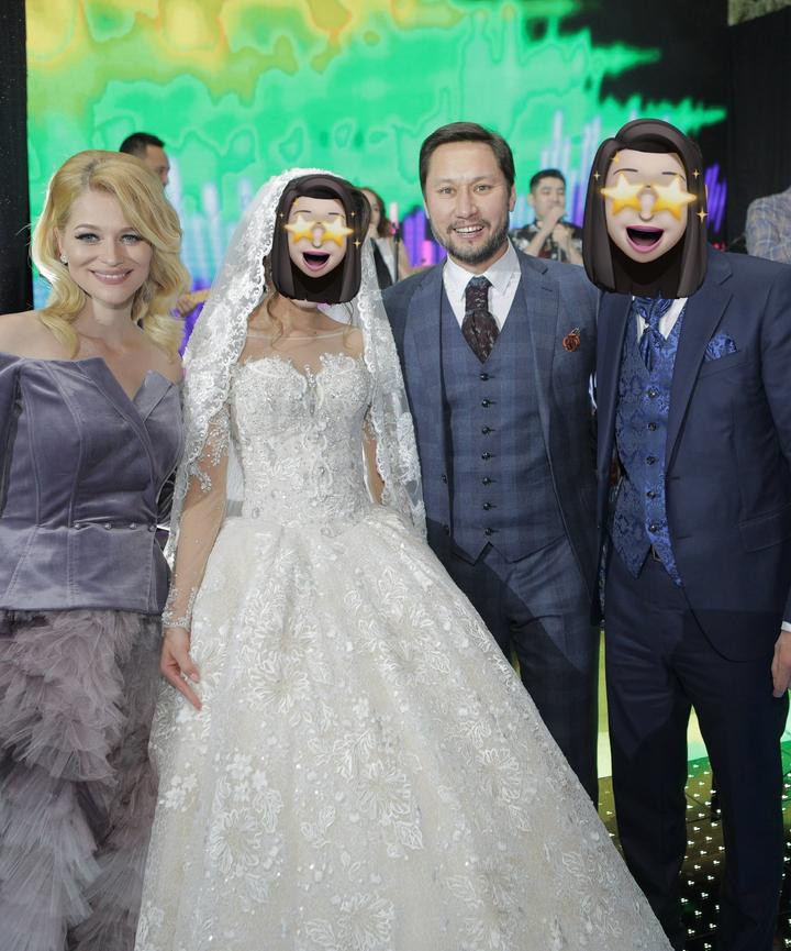 Шикарное свадебное платье