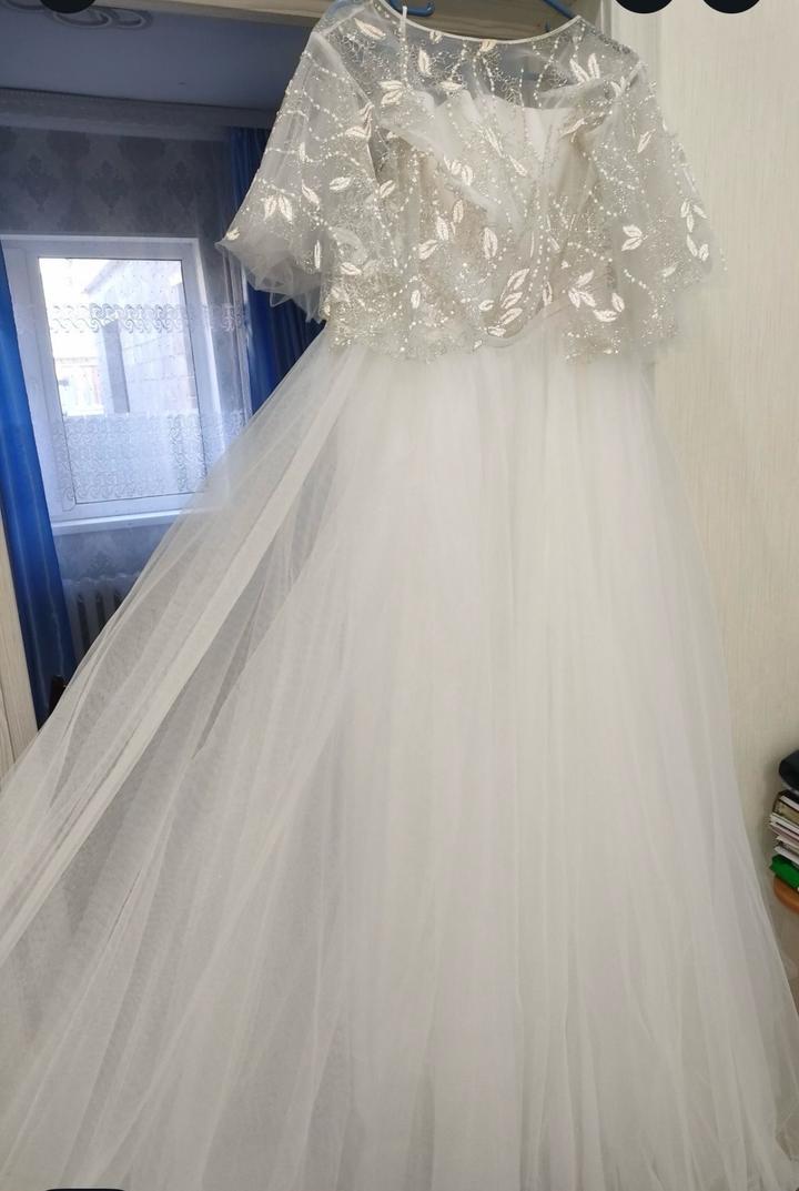 Красивое свадебное платье, от свадебного салона Айя