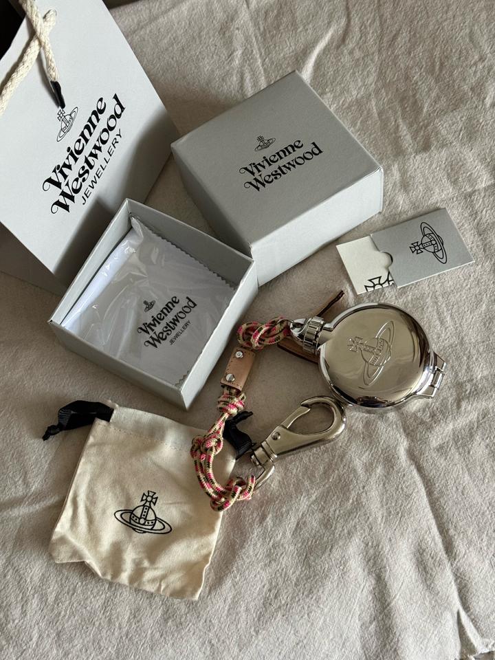 Обвес аксессуар Vivienne Westwood