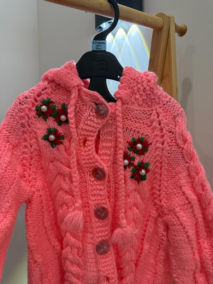 Кардиган вязаный ручной работы