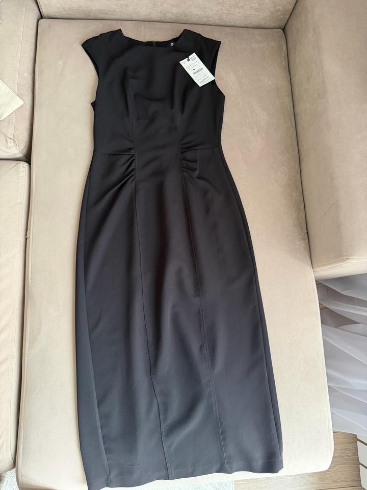 Черное платье Zara (новое)