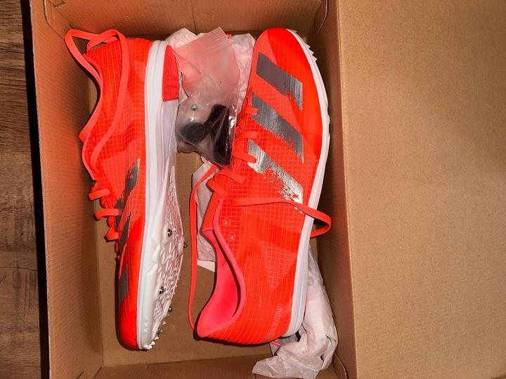 Оригинальные кроссовки Adidas