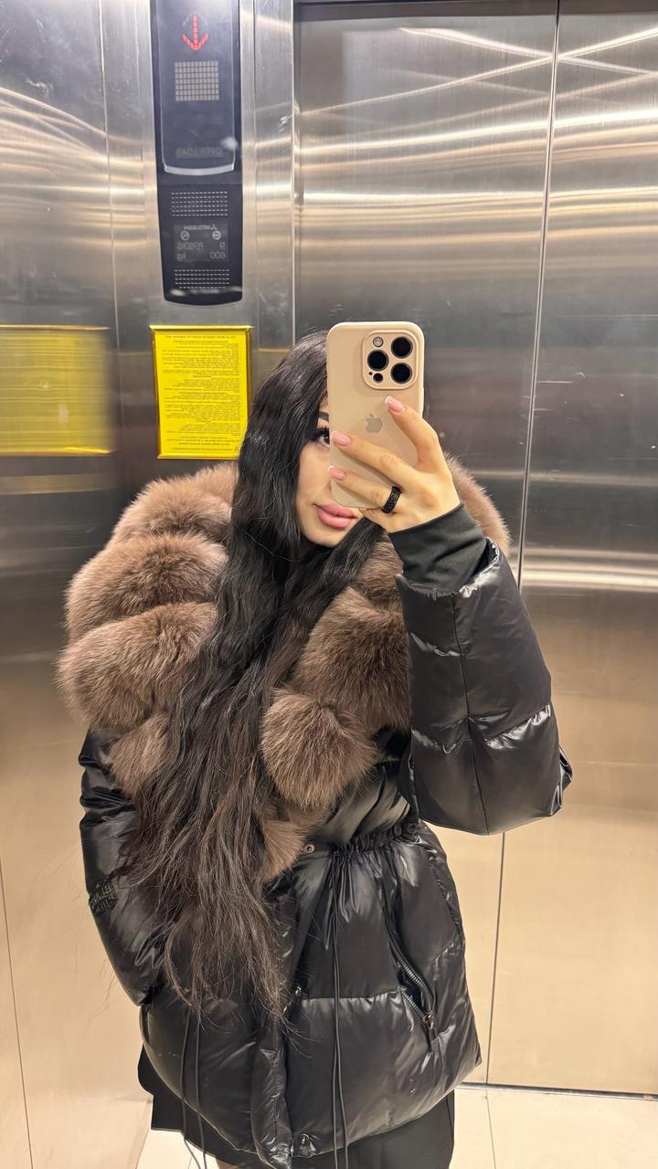 Куртка трансформер,можно снять мех и носить весной