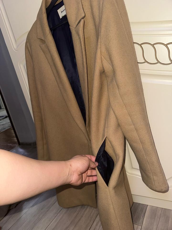 Зимный куртка и пальто как повый😍