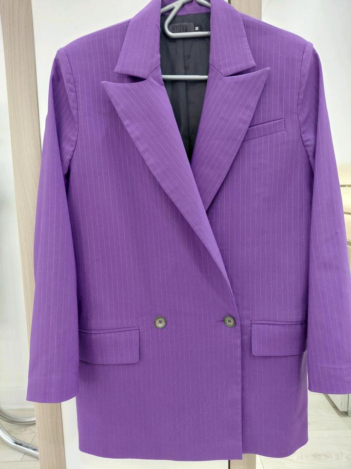 Пиджак женский двубортный