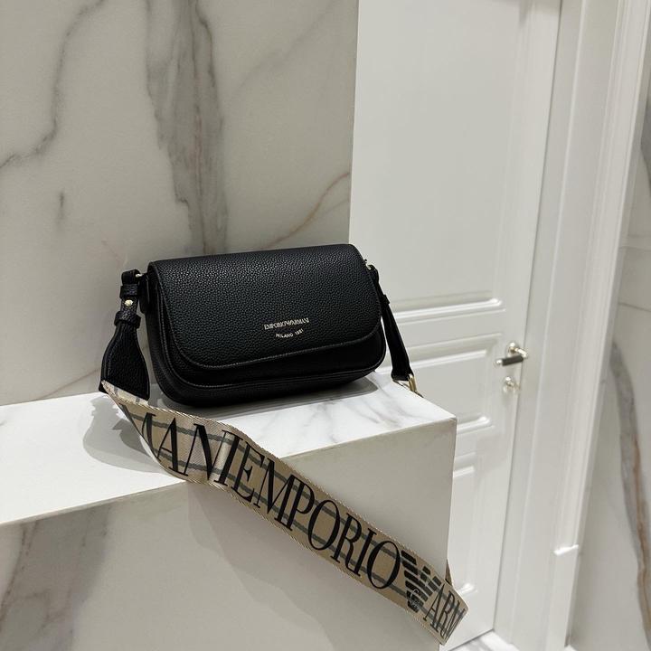 Сумка Армани