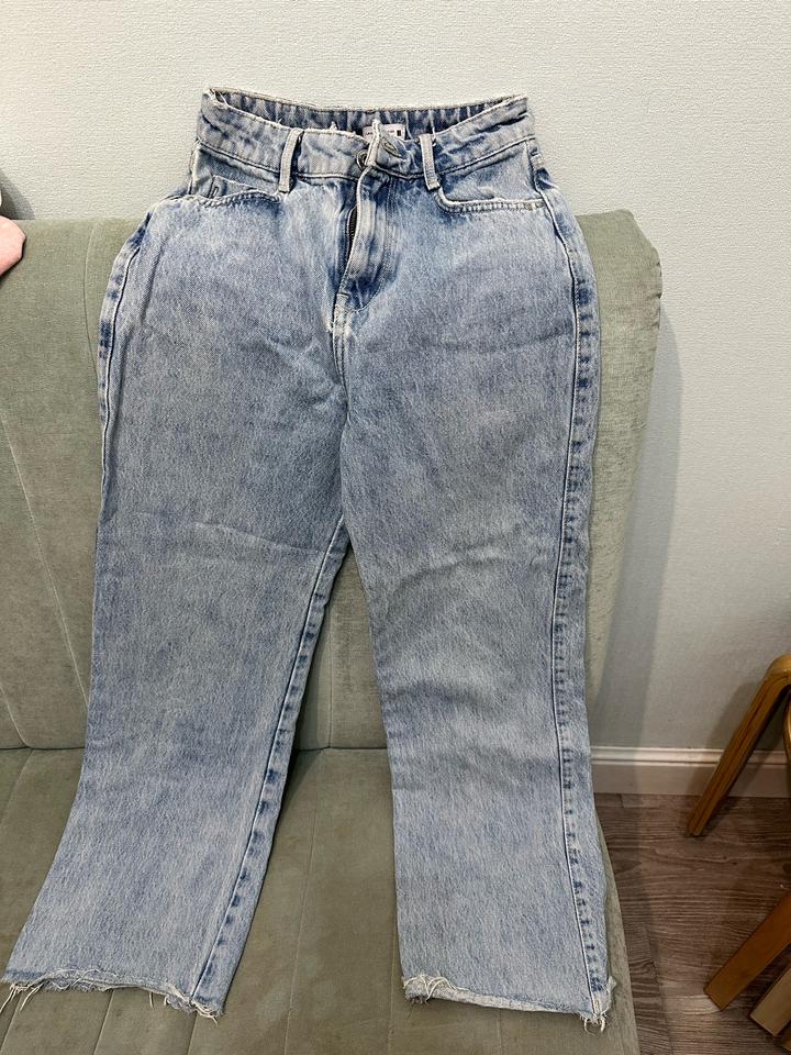 джинсы Zara