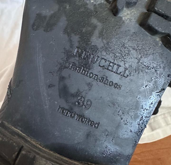 Стильные ботинки Reuchll