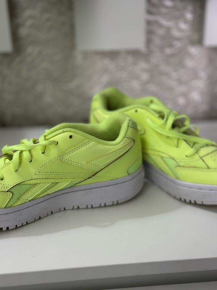 Reebok кроссовки