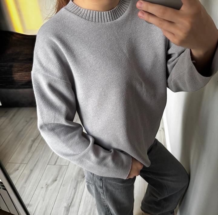серый свитер Zara