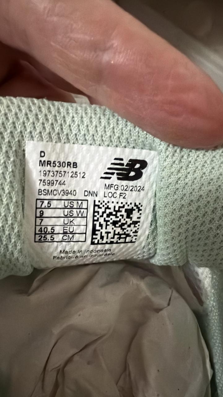 Кросовки NB 530.