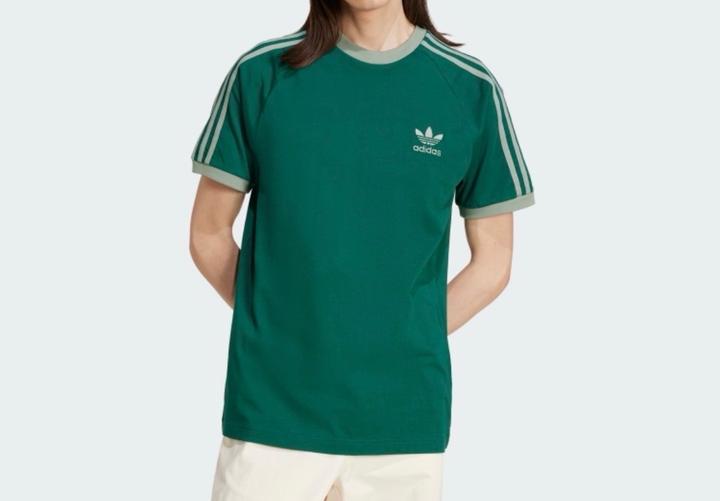 Зеленая футболка Adidas