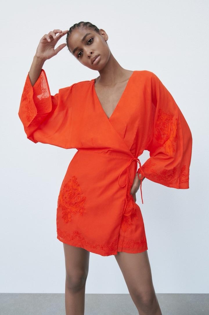 Платье Zara