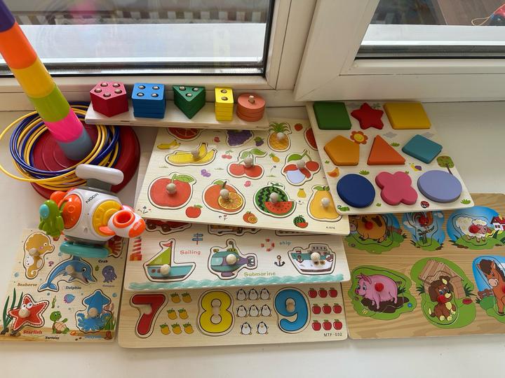 Игрушки