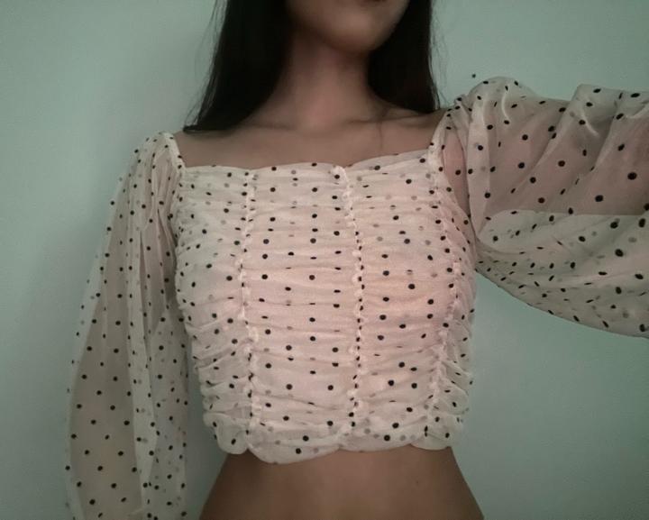 polka dot top
