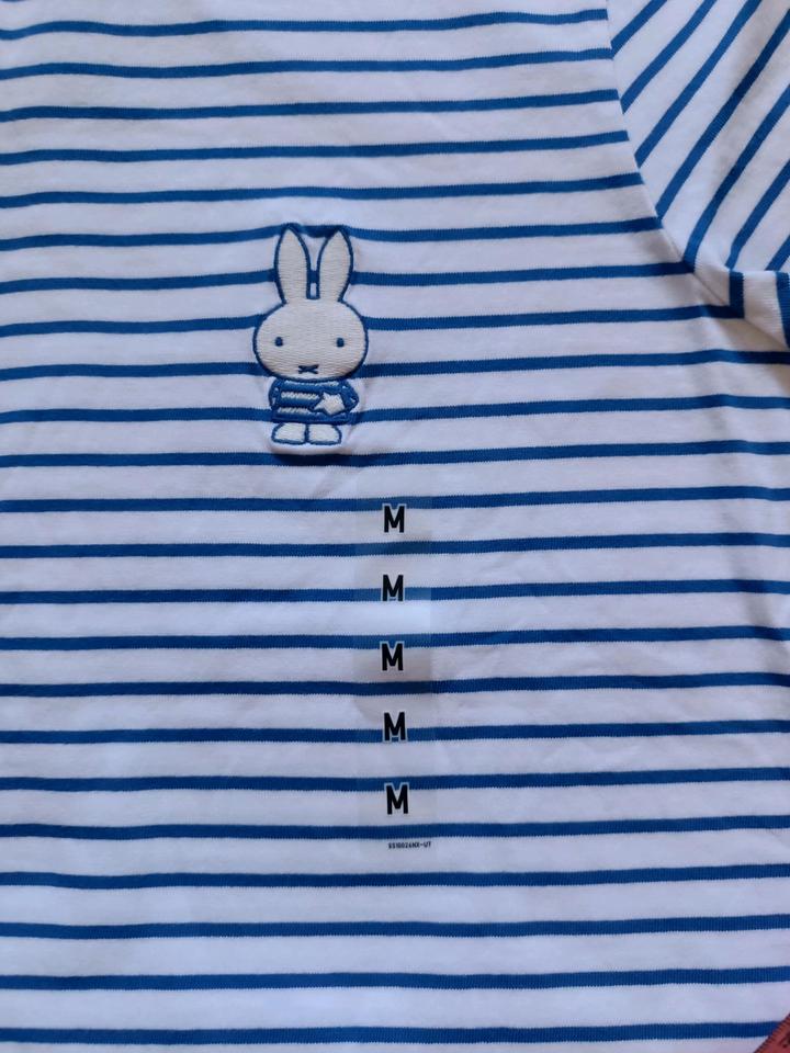 Женская футболка Uniqlo