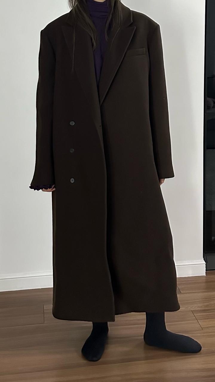 Трендовое коричневое пальто от ZARA