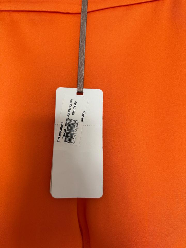 Костюм производства турция