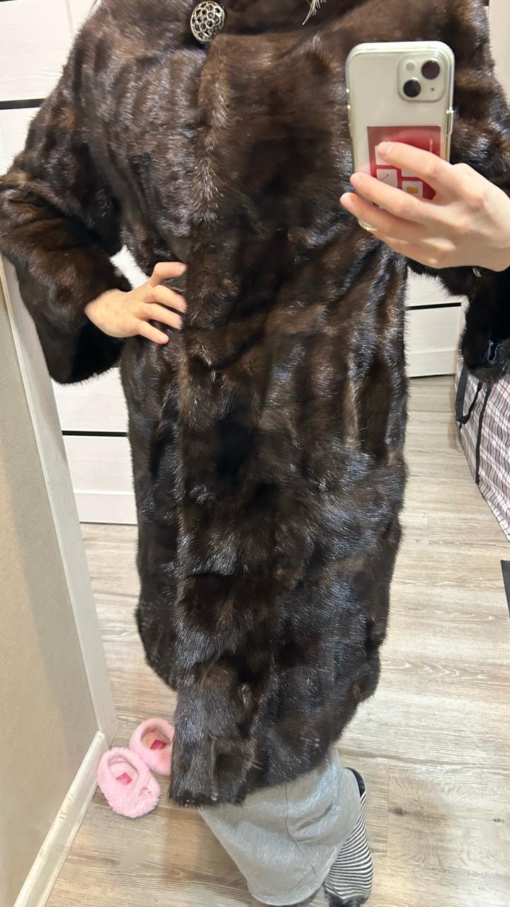 Шуба натуральным мехом