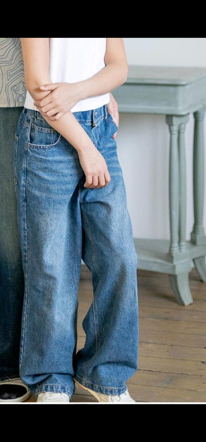 Джинсы 140 petit bery