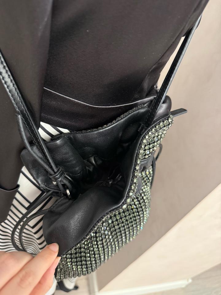 Черная сумочка