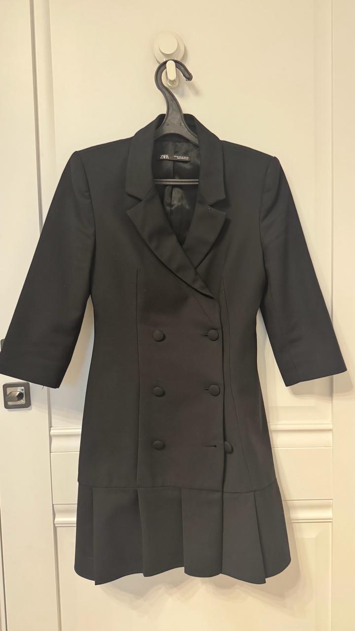Черное платье-пиджак, Zara