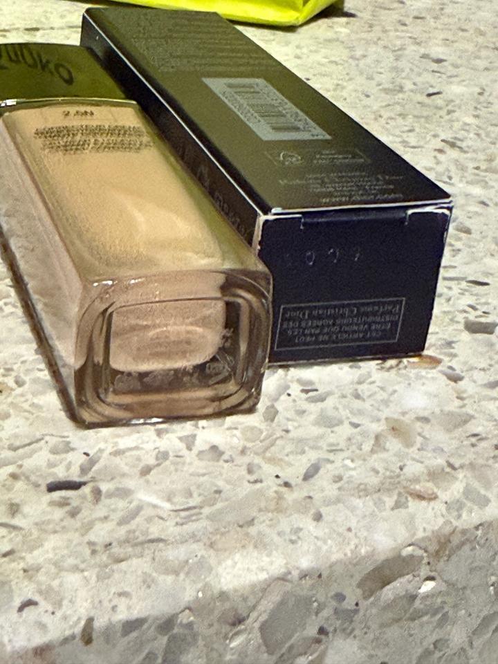 ✨ Dior Forever Skin Correct ✨2,5 N батч код на фото