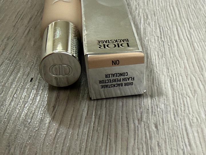 ✨ Dior Backstage Flash Perfector Concealer ✨