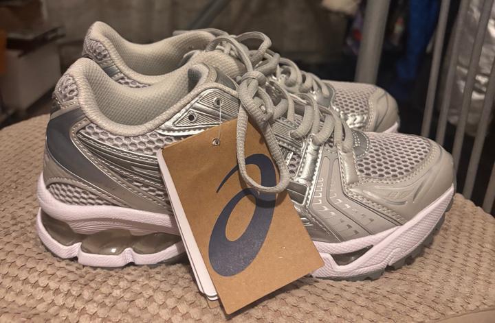 Кроссовки ASICS GEL-KAYANO 14