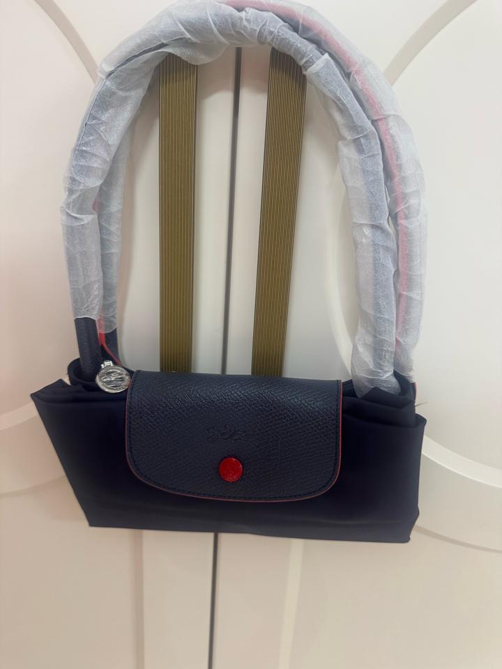 Longchamp