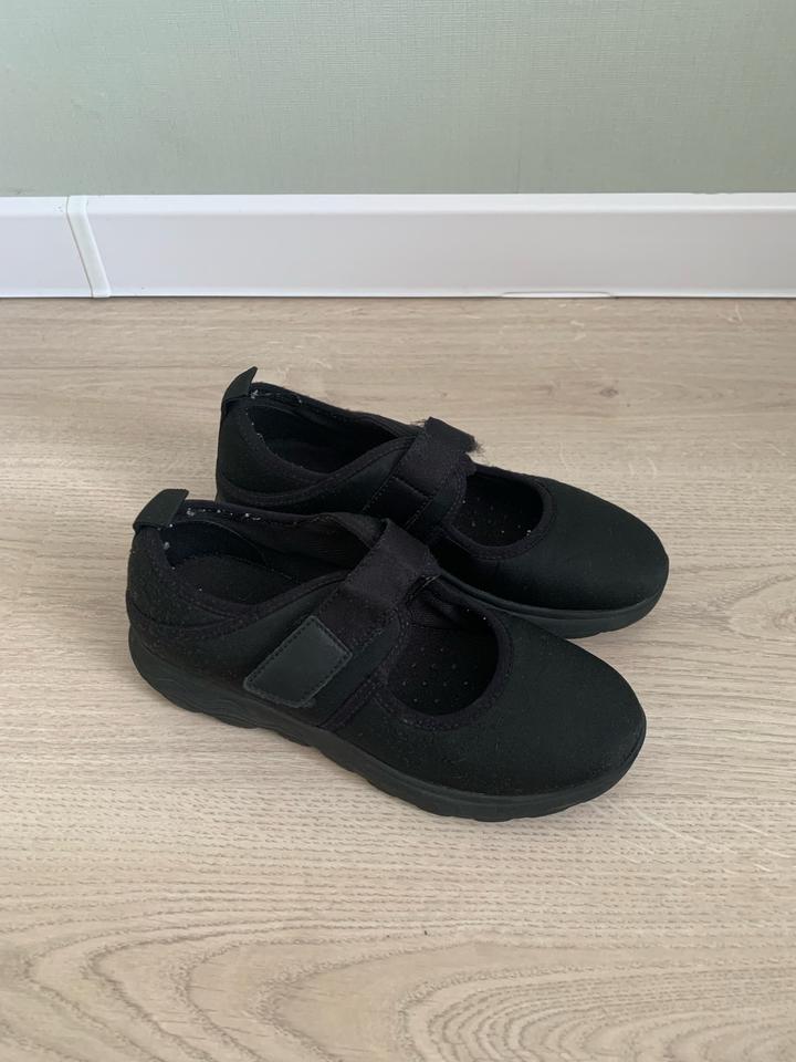 черные туфли 35 размер