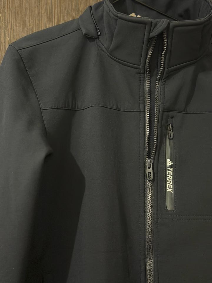 Мужская курточка Adidas m
