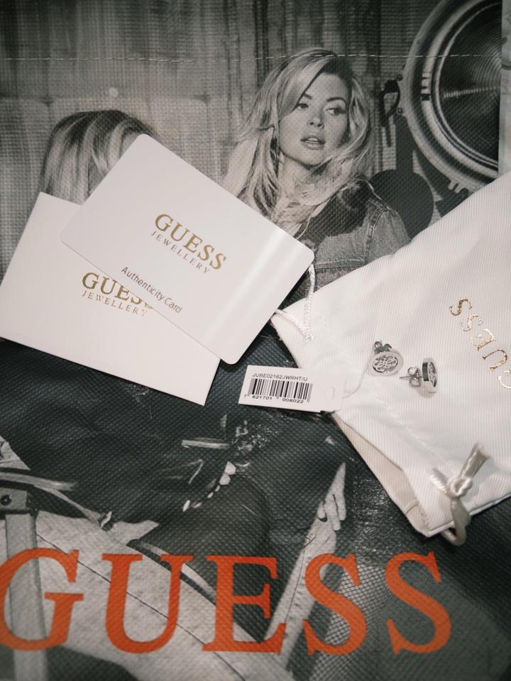 Серьги Guess Studs Party