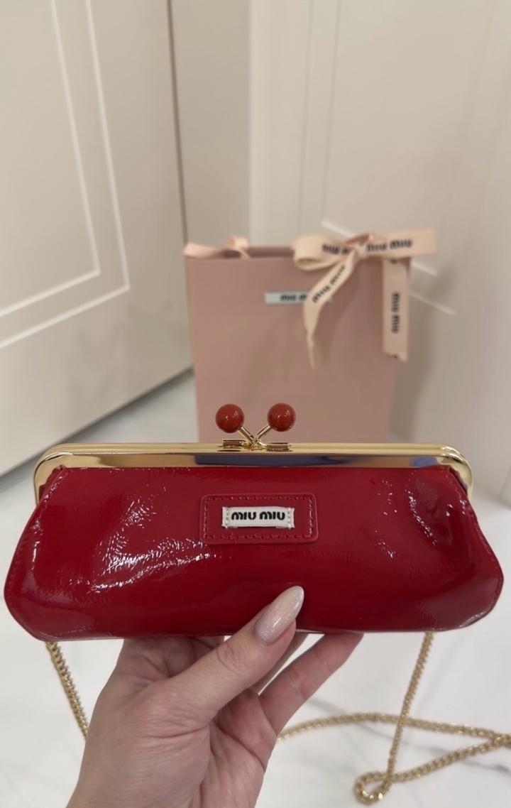 Косметичка клатч MiuMiu Parfums