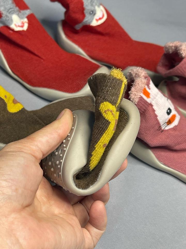 Детский обувь носочки Attipas