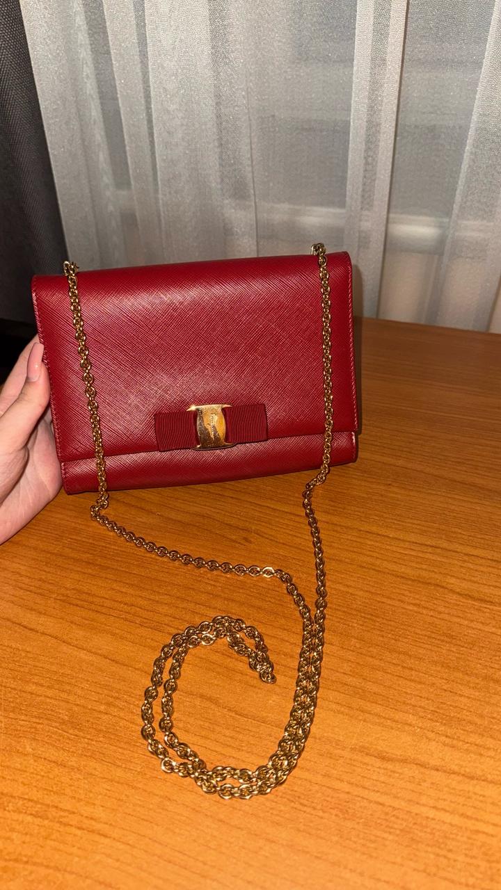 клатч salvatore ferragamo