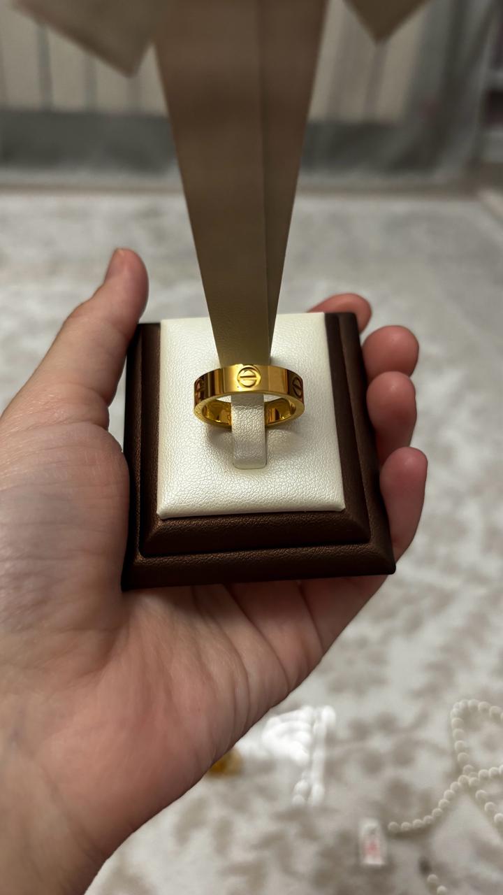 Cartier кольцо из титана есть размеры 17,5 р- 18 р