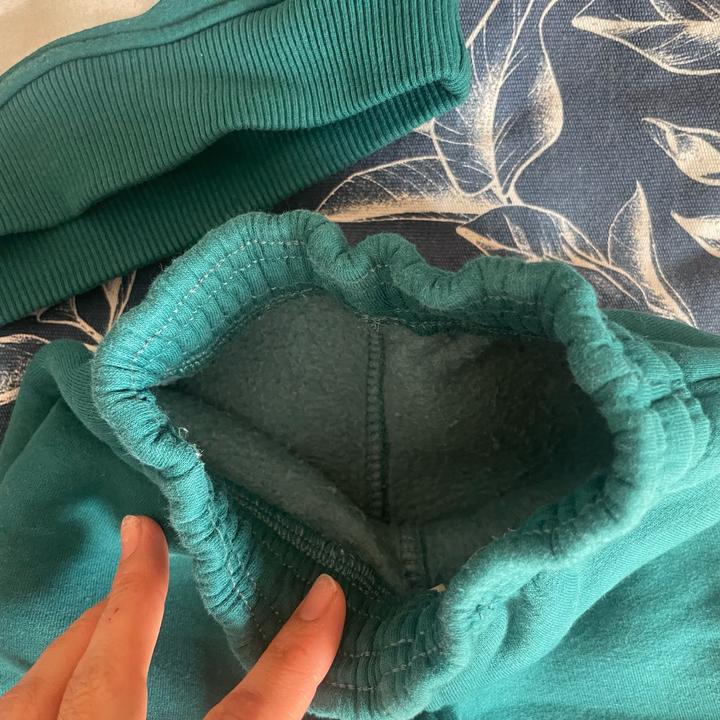 Спортивный костюм