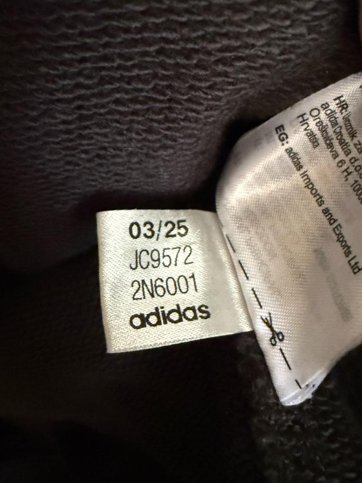 Adidas толстовка original