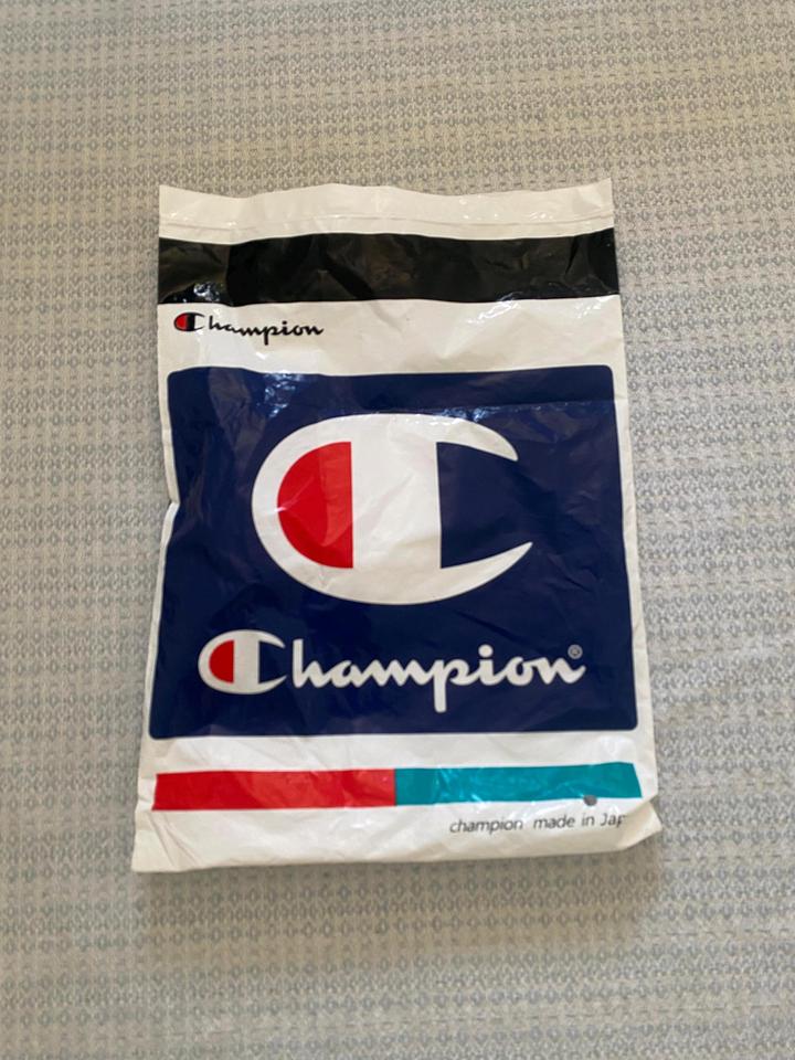 Серые шорты Champion