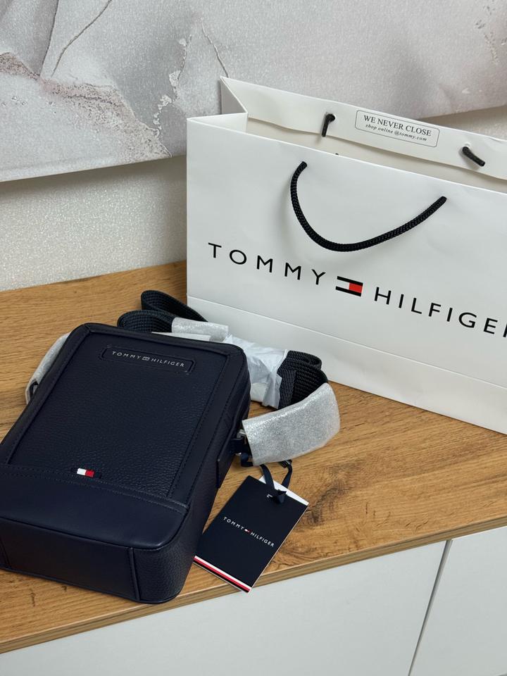 Барсетка Tommy Hilfiger
