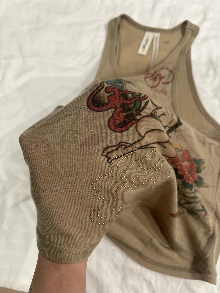 Топ Ed Hardy x Sculptor