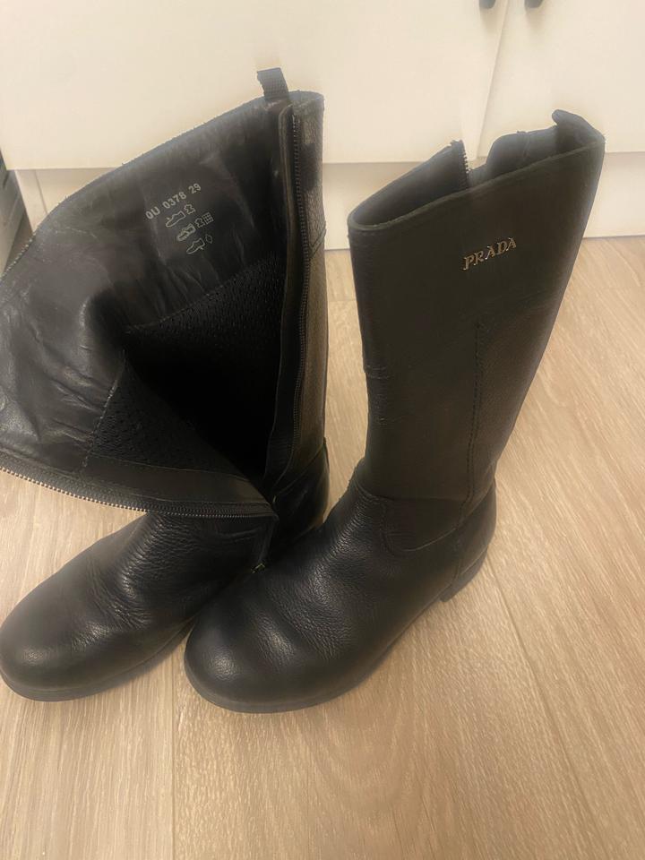 Детские сапоги Прада
