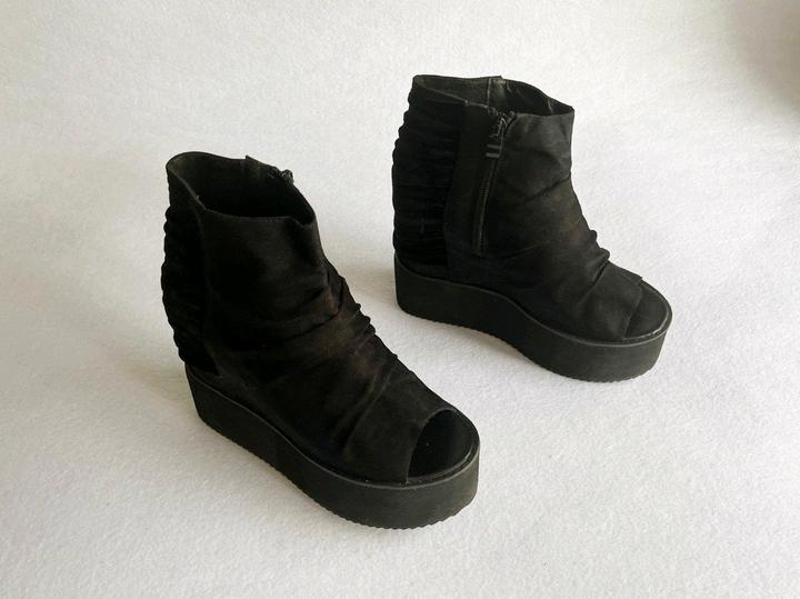 Новые ботильоны 37 р на платформе 12 см туфли ботинки черные с открытым носком