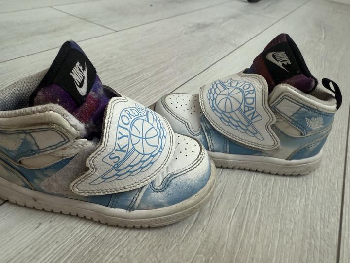 Кроссовки детские Nike