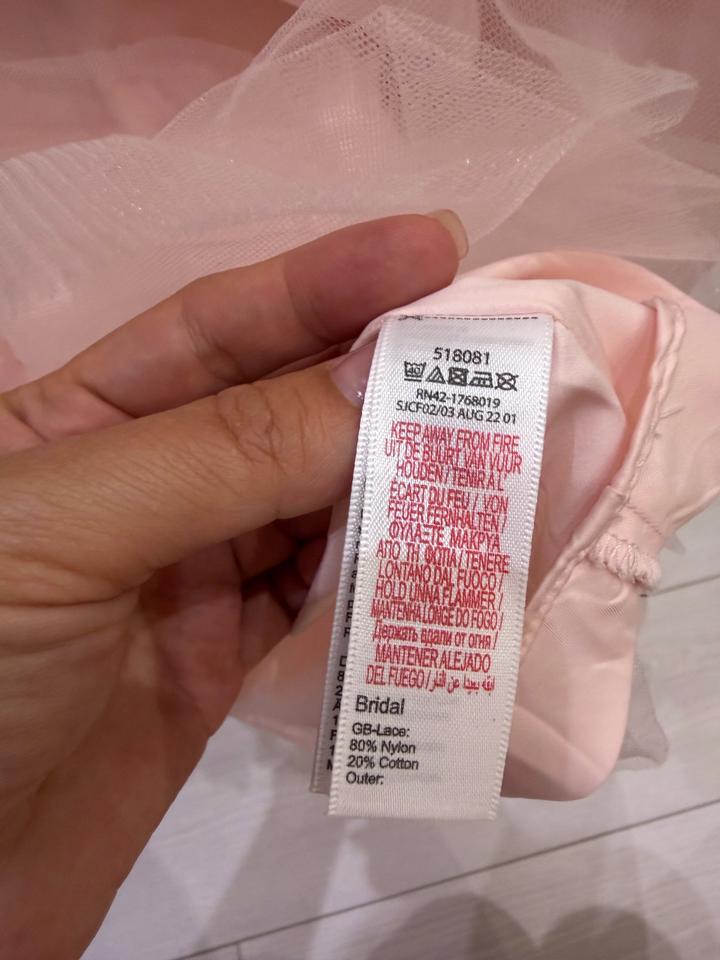 Розовое кружевное платье Лола Monsoon на девочку