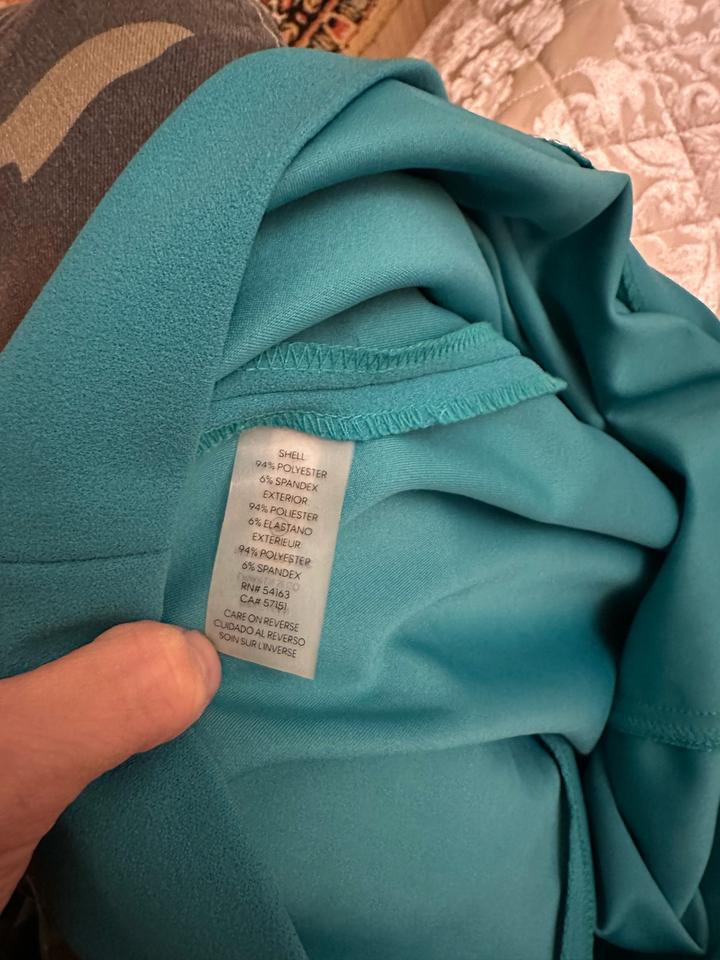 Яркое платье Calvin Klein. 44 размер