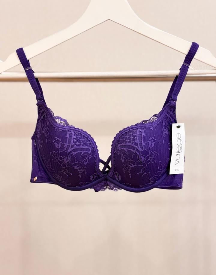 Бюстгальтер