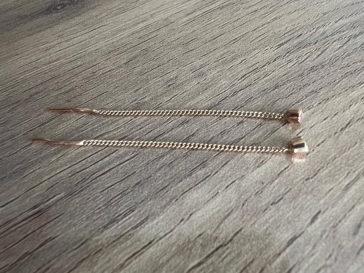 Серьги гвоздики-цепочки висячие золото 585 и фианиты