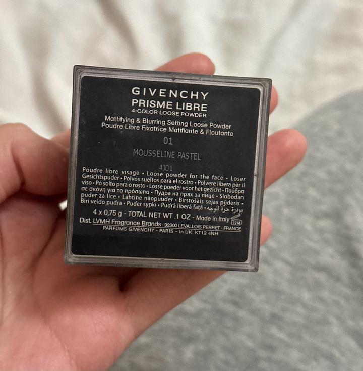 пудра givenchy mini 01